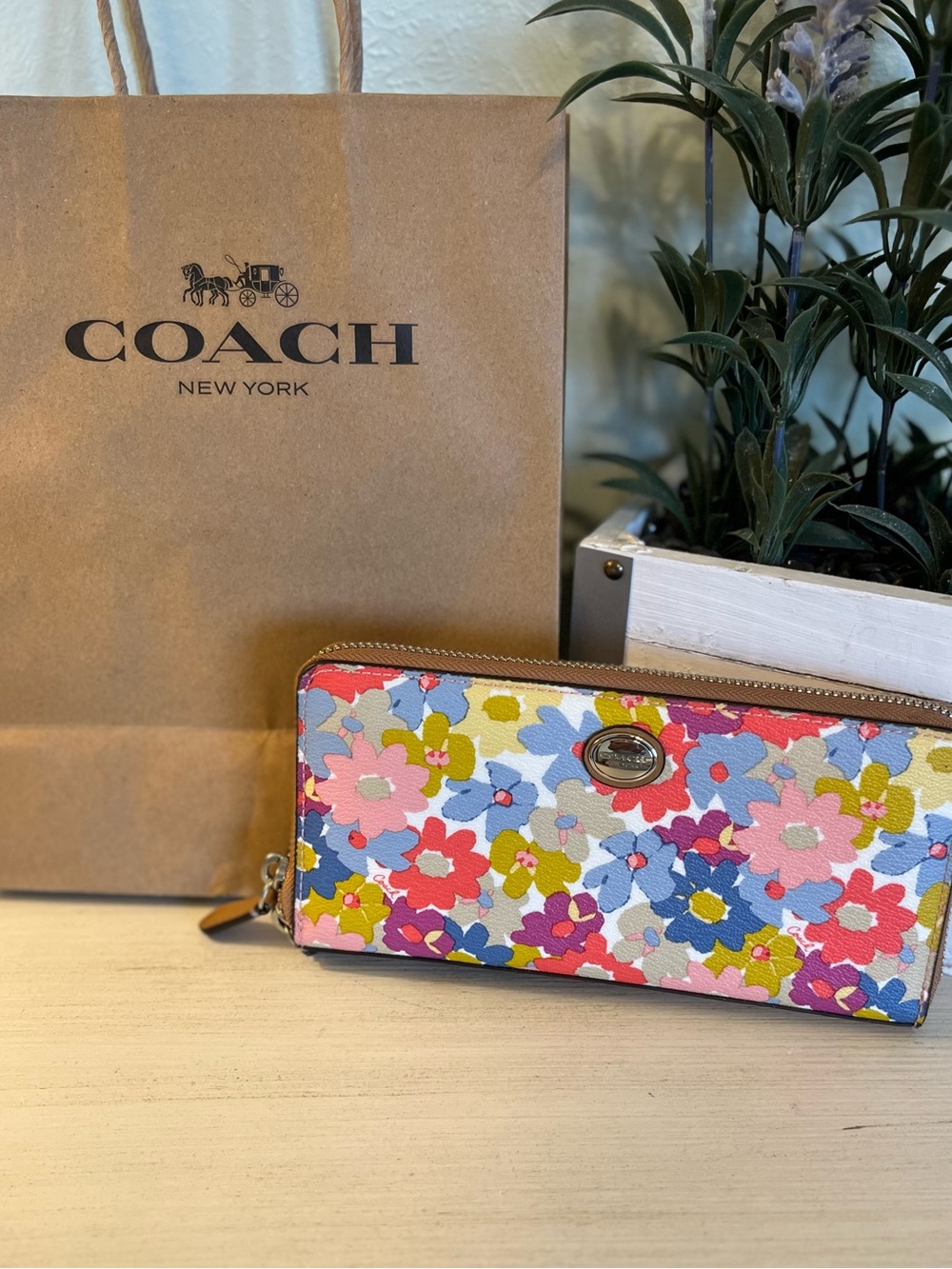 Coach Long Zip Around Floral Wallet w/ Leather Trim EUC